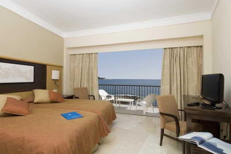 Grupotel Aguait Resort & Spa - Adults Only กาลารัตจาดา ห้อง รูปภาพ