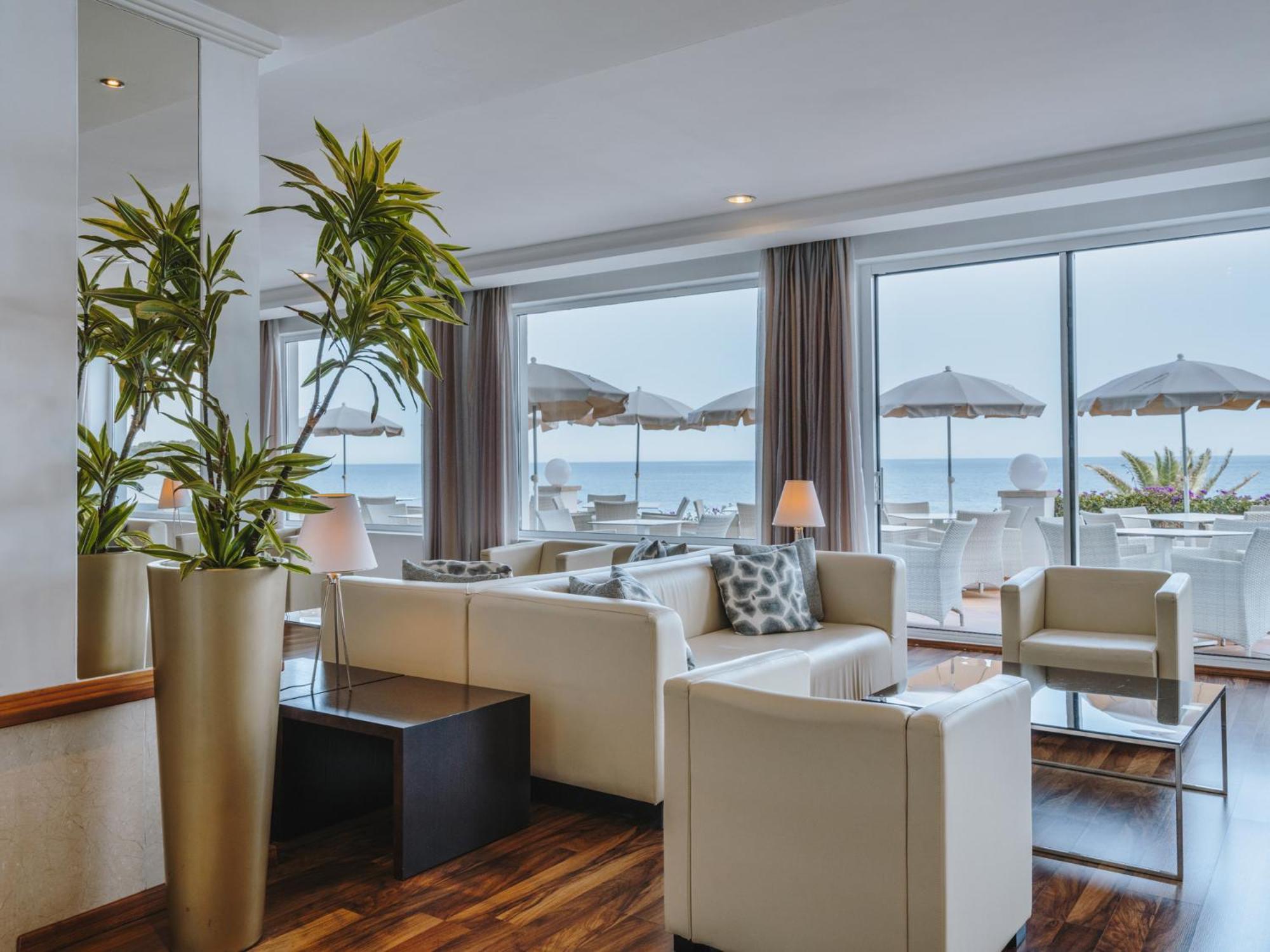 Grupotel Aguait Resort & Spa - Adults Only กาลารัตจาดา ภายนอก รูปภาพ