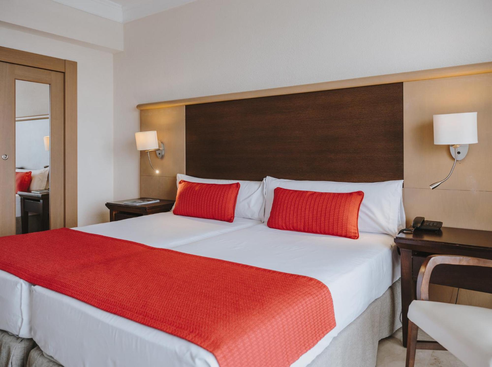 Grupotel Aguait Resort & Spa - Adults Only กาลารัตจาดา ภายนอก รูปภาพ